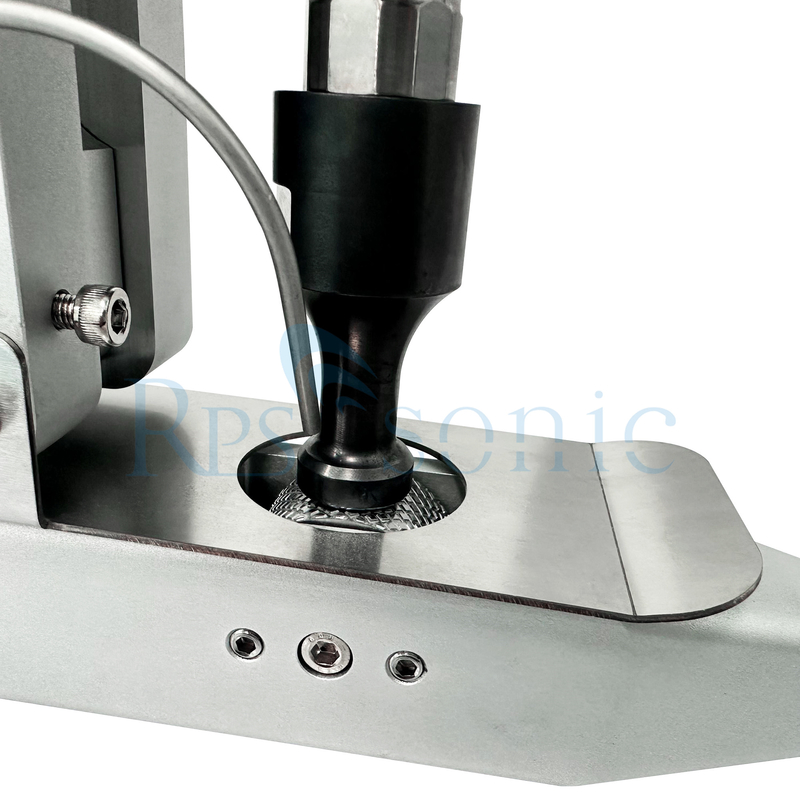 ออกแบบใหม่ Ultrasonic PP เครื่องปั่นและตัดกระเป๋าสะพายยัมโบที่ผสมผสาน
